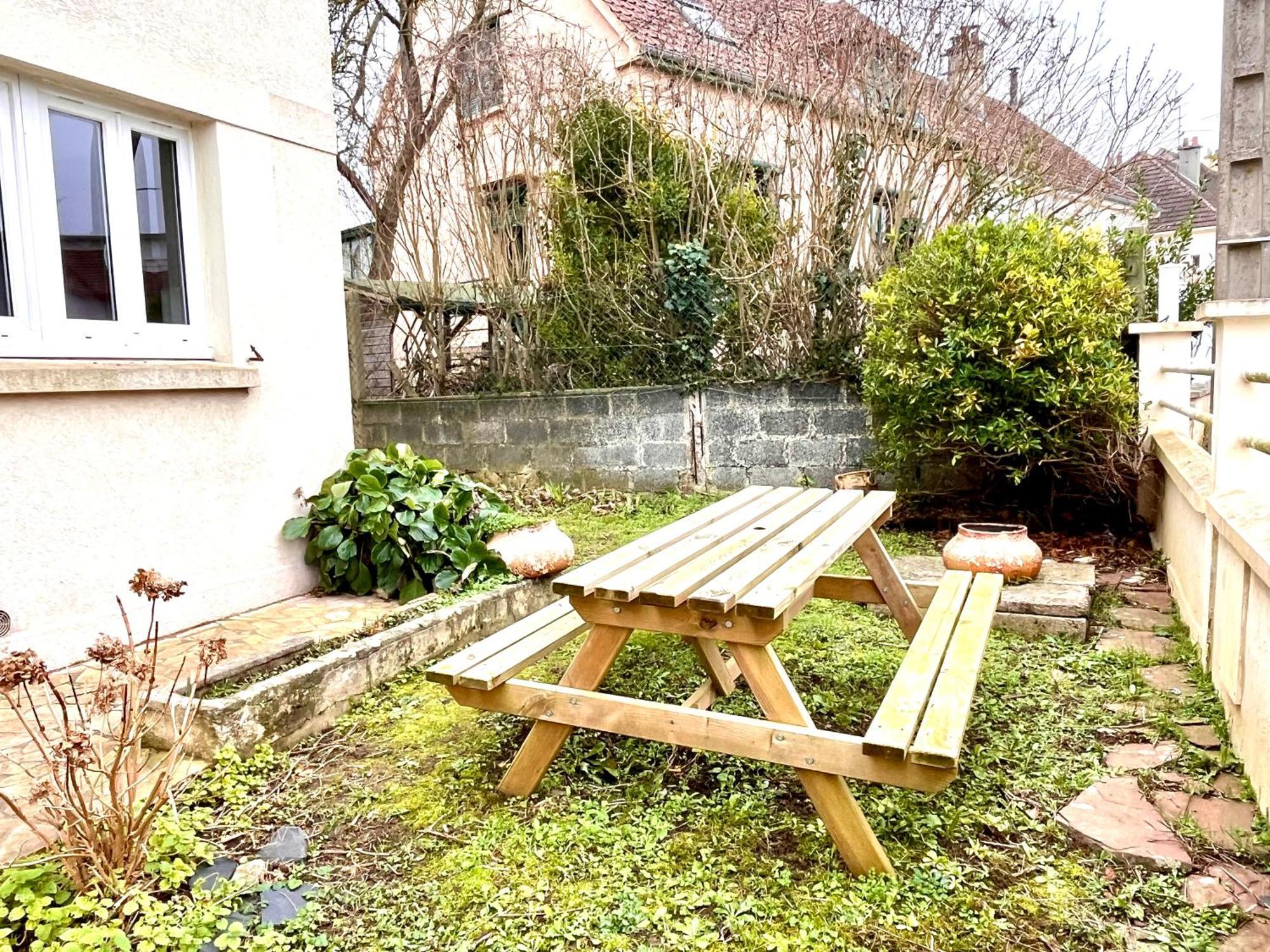 Bienvenue Chez Vous, Deplacement Pro 蒙德维尔 外观 照片